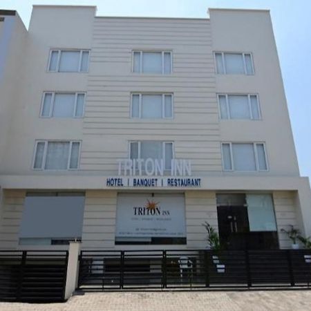 Triton Inn Lucknow Exterior foto